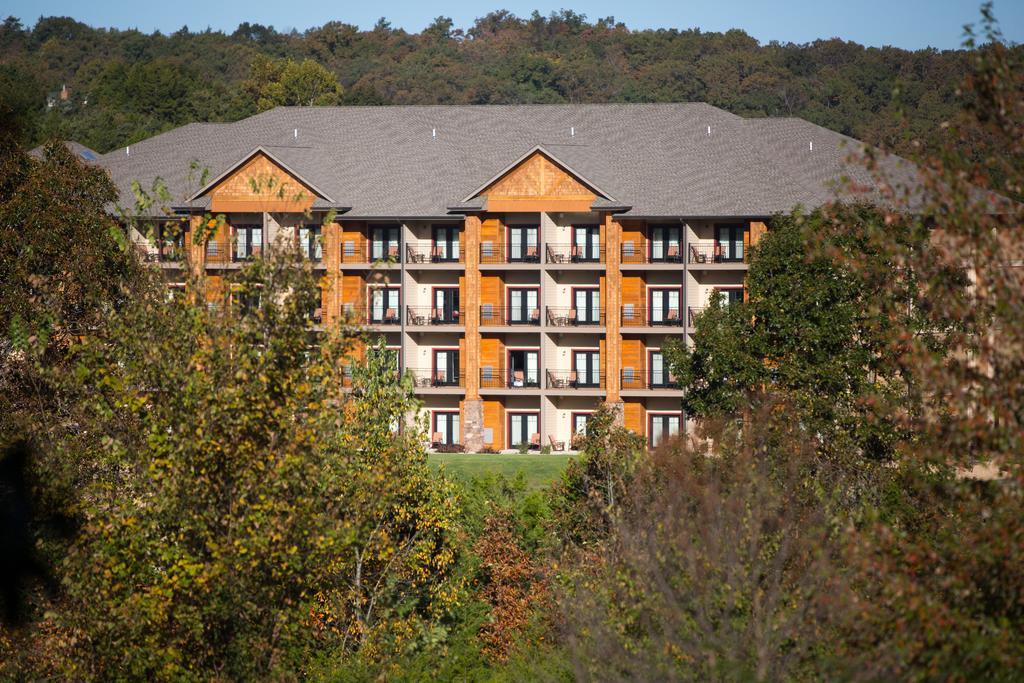 The Lodge At Old Kinderhook Camdenton Exterior photo