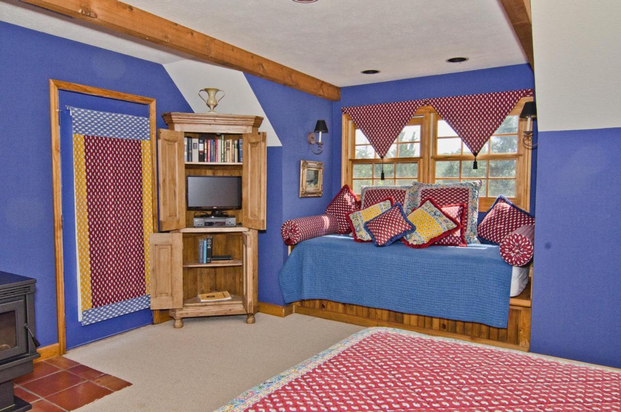 The Lodge At Old Kinderhook Camdenton Exterior photo